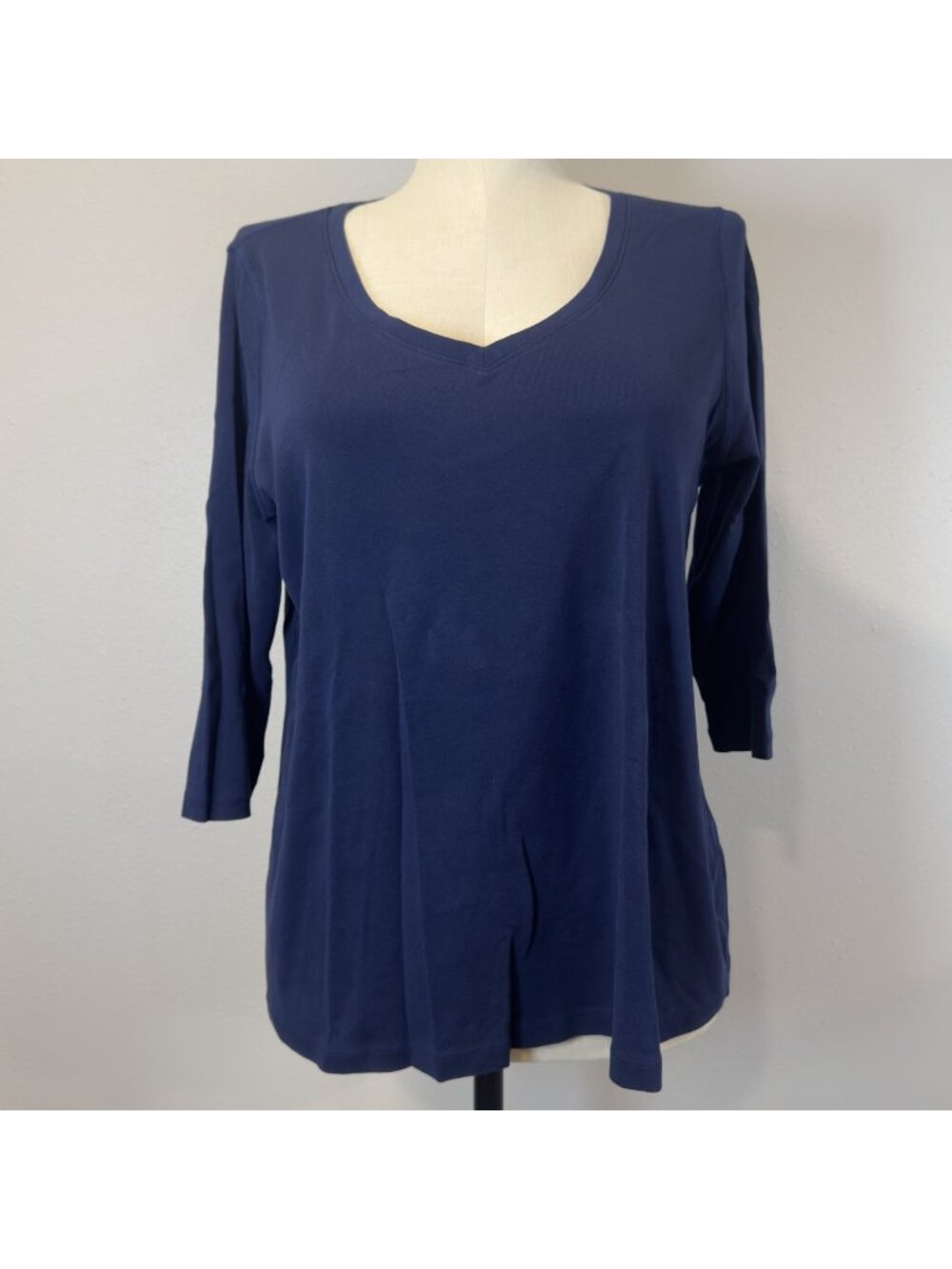 St. Johns Bay V-Neck Essential Tee Womens Size 1X Blue 3/4 Sleeve 100% Cotton